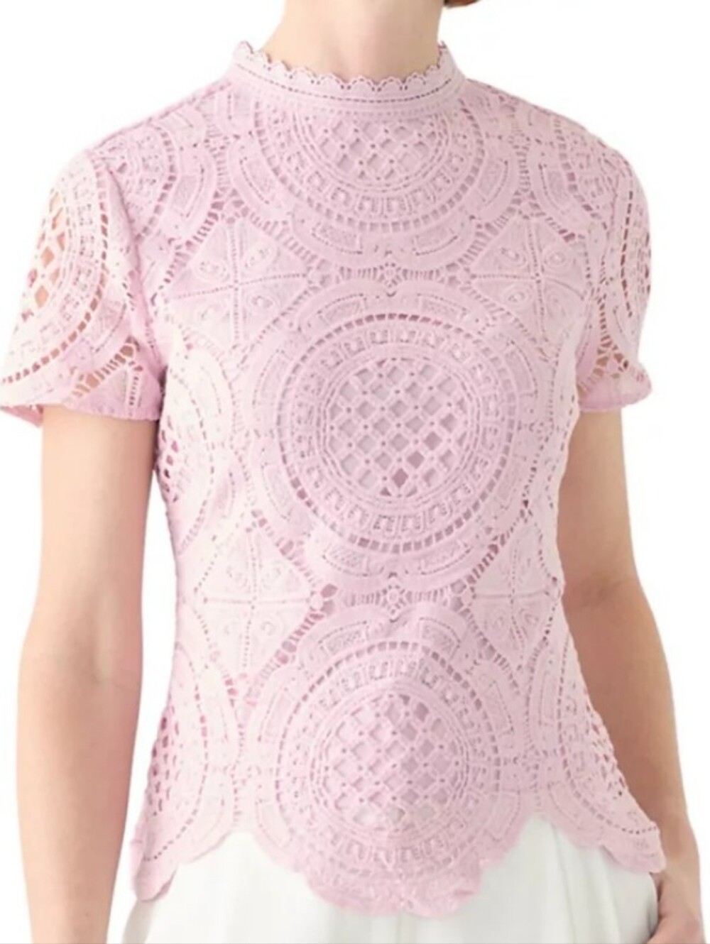 LIKE NEW!! Ultra Pink Scalloped Crochet Lace Short Sleeve Top. Size S